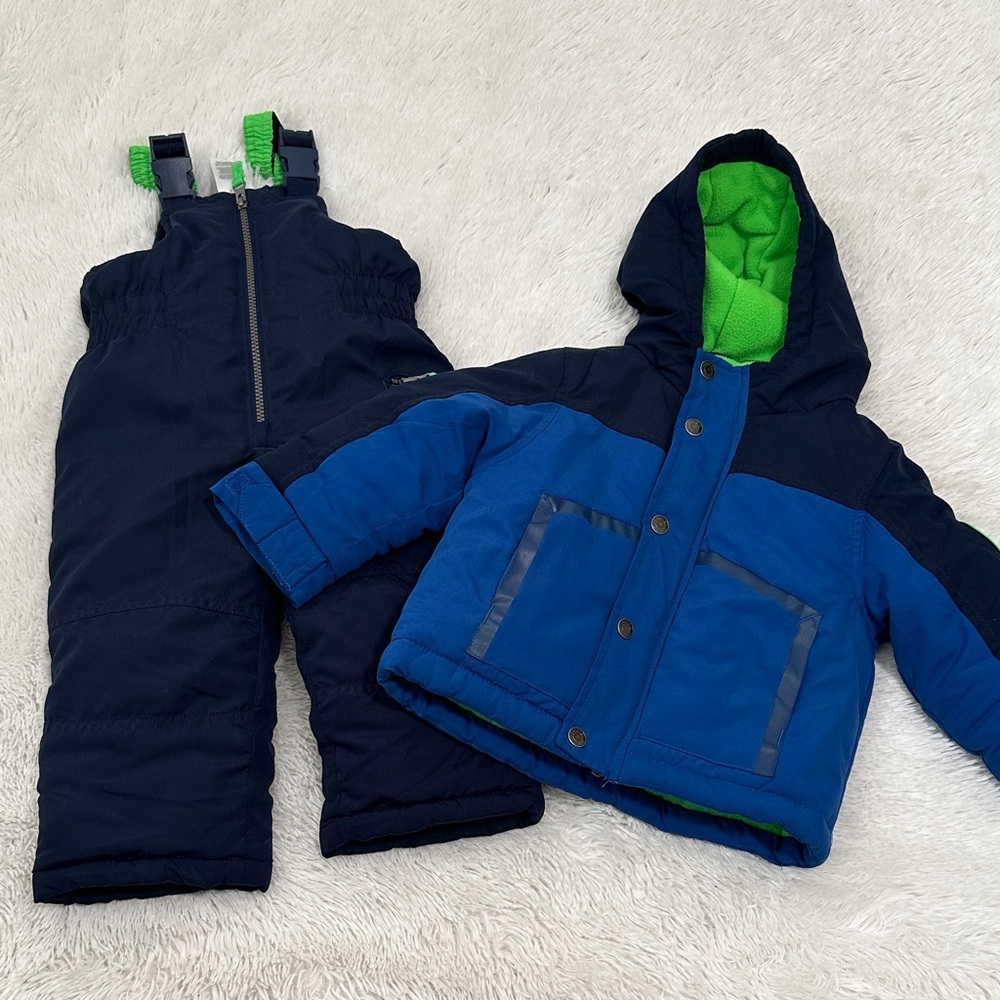 🐨 Carters Coat & Snowsuit Set Size 18 months